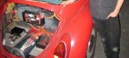 Showing-off-the-motherboard-187x250.jpg