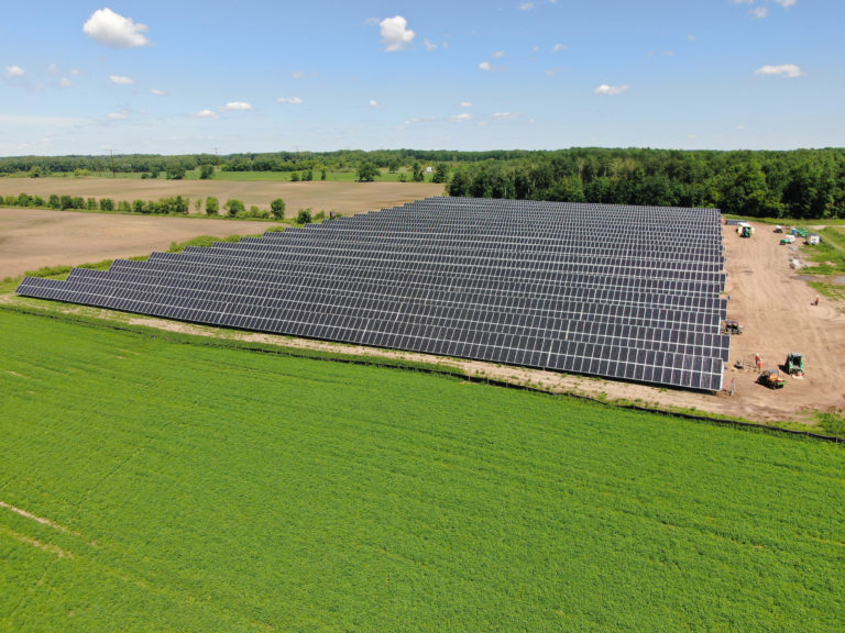 Arch-Electric-and-Green-Valley-Dairy-solar-Wisbusiness_30Mar23